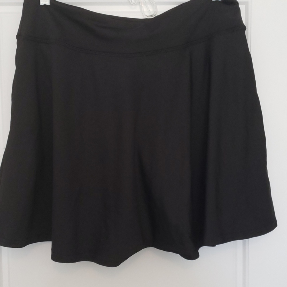 Never worn skort